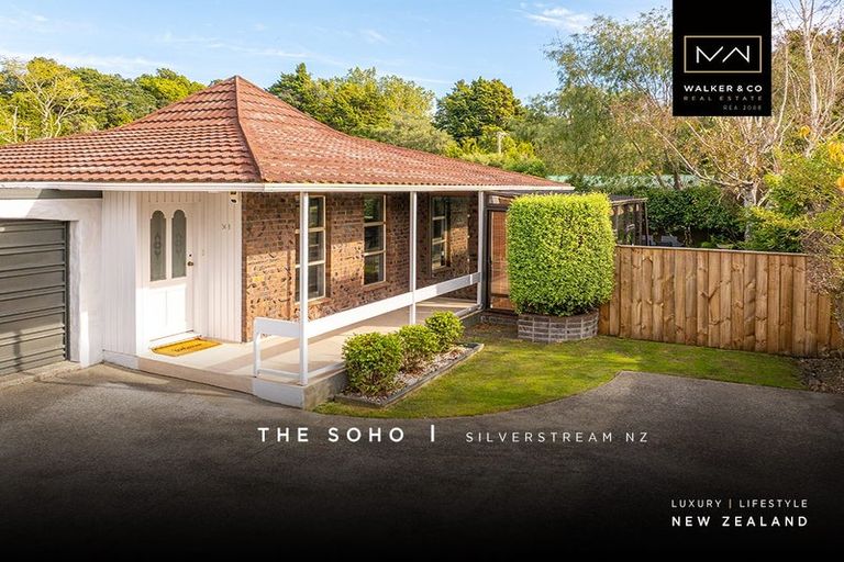 Photo of property in 2/54 Heretaunga Square, Silverstream, Upper Hutt, 5019