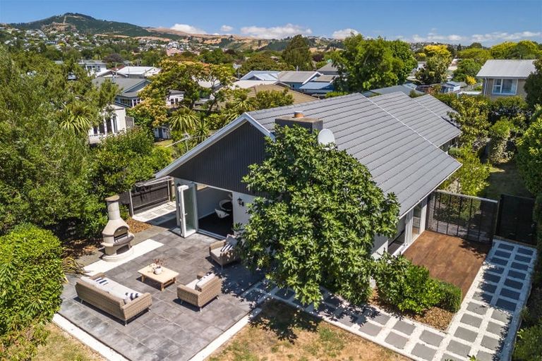 Photo of property in 98 Roberta Drive, Somerfield, Christchurch, 8024