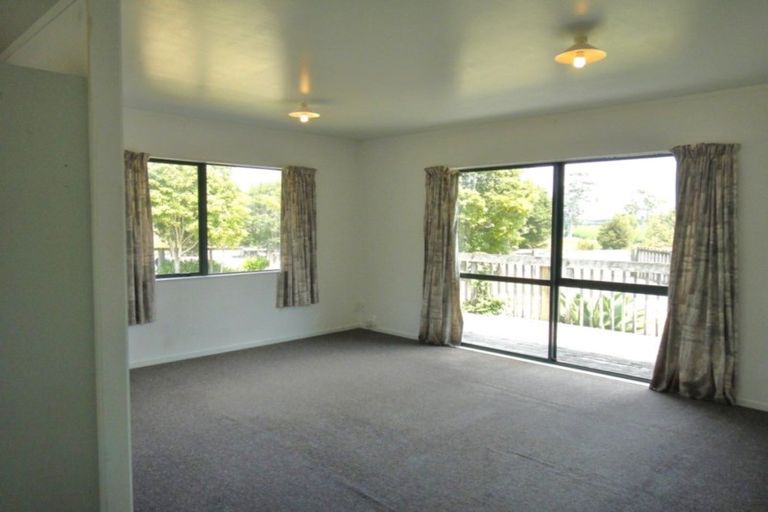 Photo of property in 106 Marsden Point Road, Ruakaka, 0116
