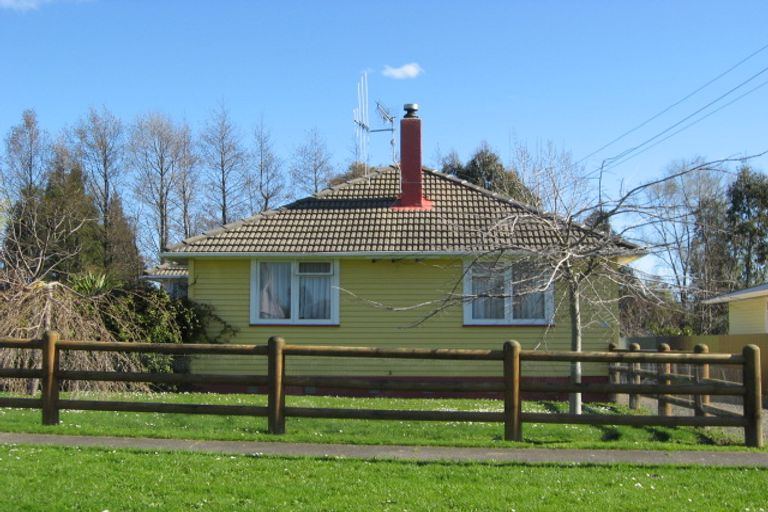 Photo of property in 76 Grey Street, Shannon, 4821