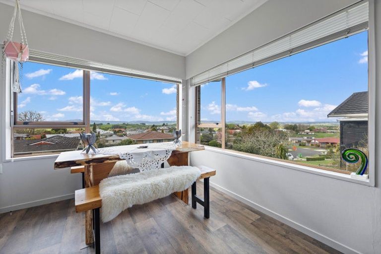 Photo of property in 24 Hillcrest Street, Tirau, 3410