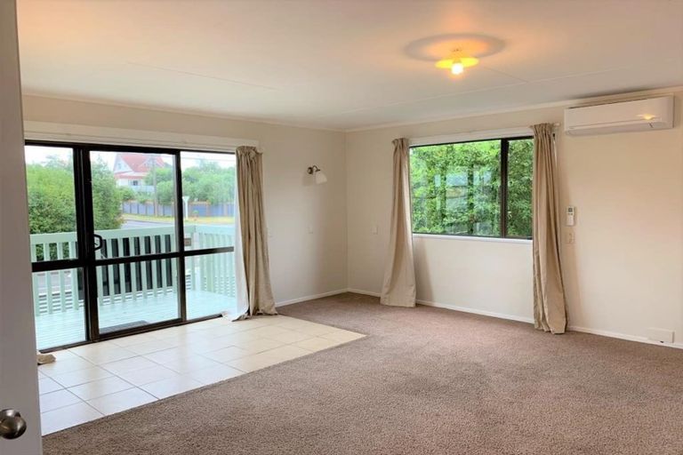 Photo of property in 36 Anaru Street, Raumati Beach, Paraparaumu, 5032