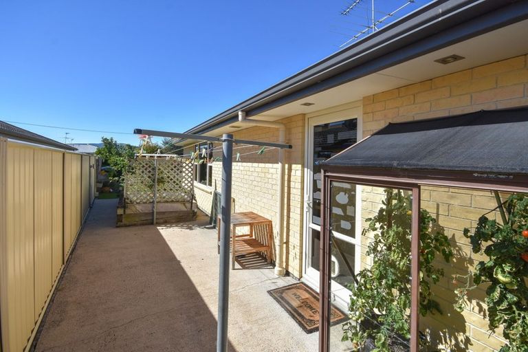 Photo of property in 2 Kura Place, Mosgiel, 9024