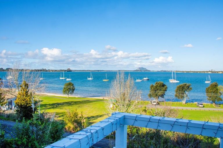 Photo of property in 39 Harbour View Road, Omokoroa, 3114