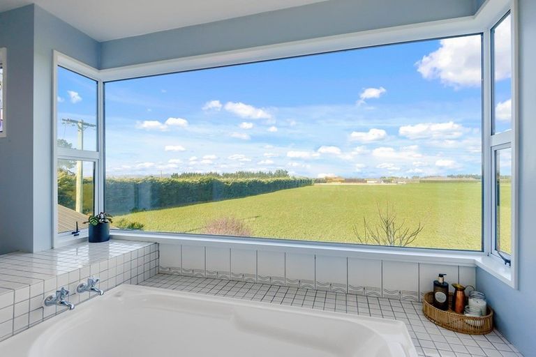 Photo of property in 393 Dawsons Road, Templeton, Christchurch, 7676