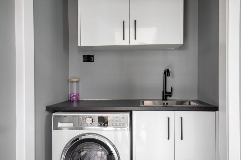 Photo of property in 42 Brandon Street, Alexandra, 9320