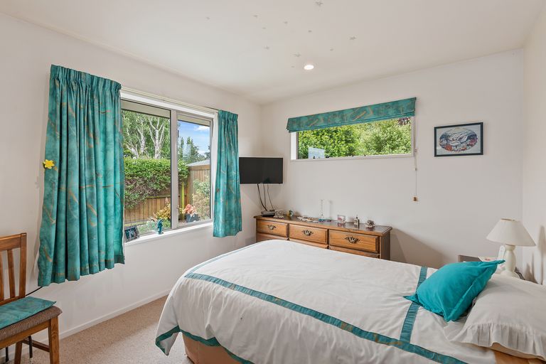 Photo of property in 18 Woodham Courts, Linwood, Christchurch, 8062