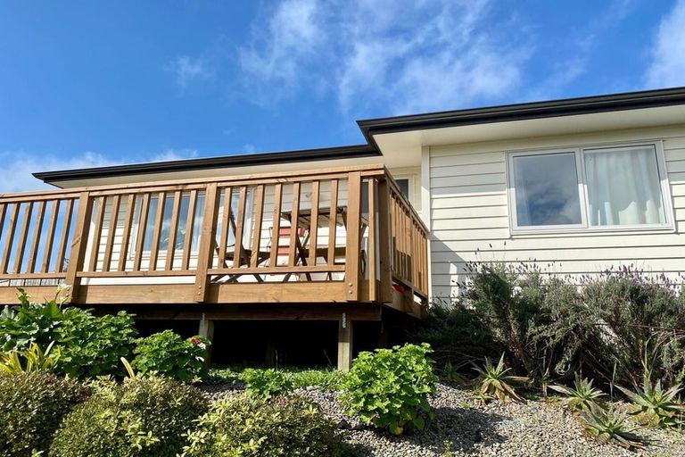 Photo of property in 56a Shelter Drive, Greenhithe, Auckland, 0632