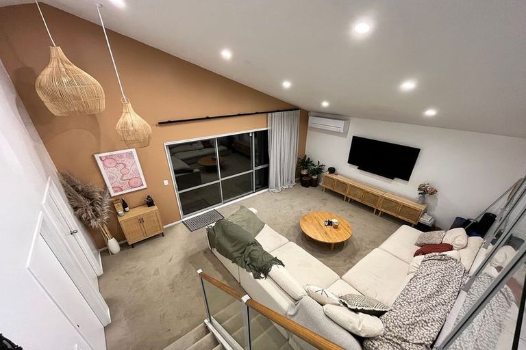 Photo of property in 7a Seymour Road, Sunnyvale, Auckland, 0612