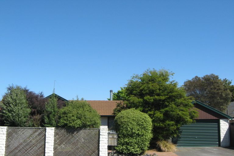 Photo of property in 33 Jenkins Avenue, Redwood, Christchurch, 8051