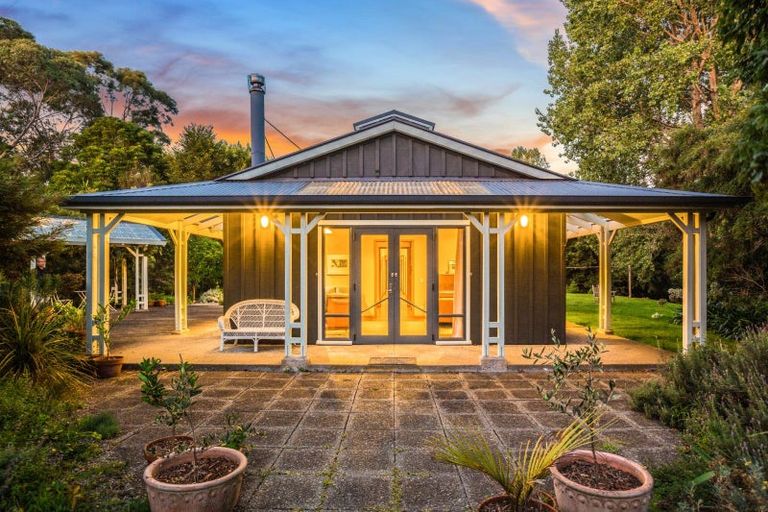 Photo of property in 83 Greenhill Road, Waikanae, 5391