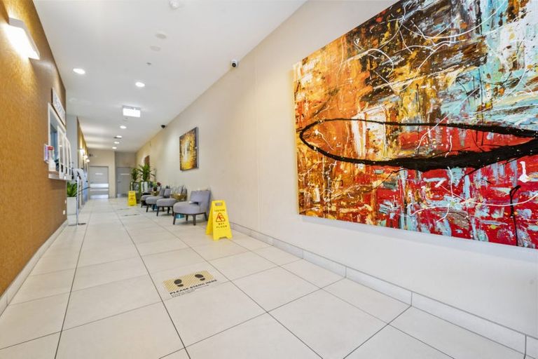 Photo of property in Proximity Apartments, 301/17 Osterley Way, Manukau, Auckland, 2104