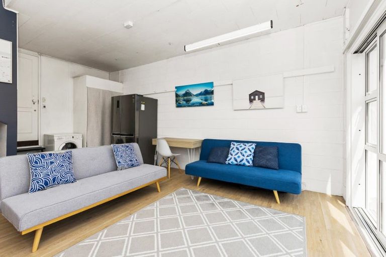 Photo of property in 1/18 Chambers Street, Havelock North, 4130