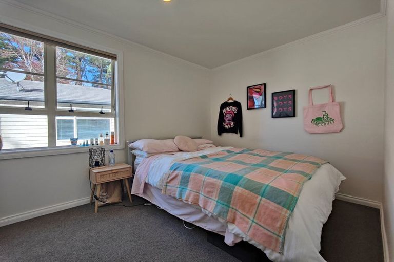 Photo of property in 12c Glenmore Street, Thorndon, Wellington, 6011