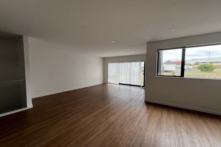 Photo of property in 30 Monstedt Terrace, Windsor Park, 0632