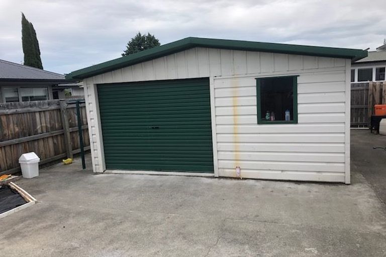 Photo of property in 404 Lascelles Street, Saint Leonards, Hastings, 4120