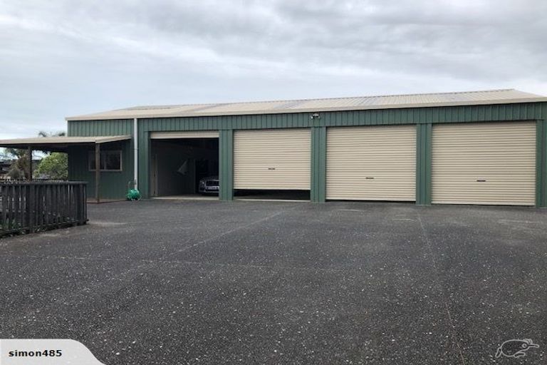 Photo of property in 10 John Brian Drive, Redvale, Albany, 0794