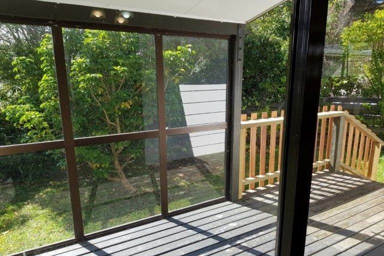 Photo of property in 32b Transom Close, Whitby, Porirua, 5024