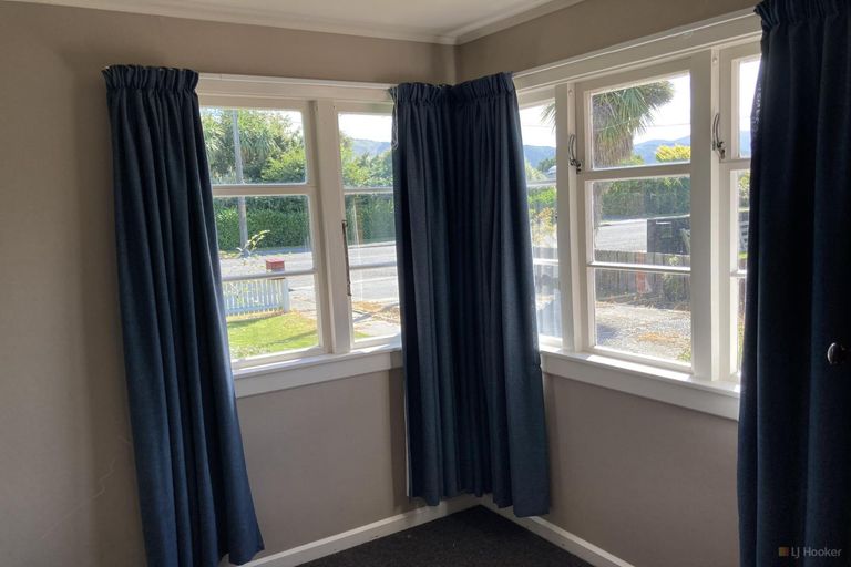 Photo of property in 6 George Street, Waimate, 7924