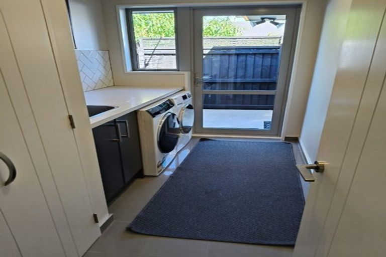 Photo of property in 8 Churchill Drive, Rangiora, 7400