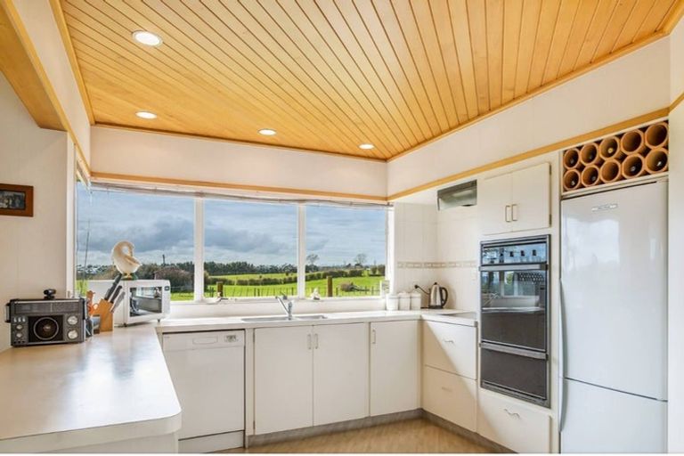 Photo of property in 22 Dyke Road, Karaka, Papakura, 2580