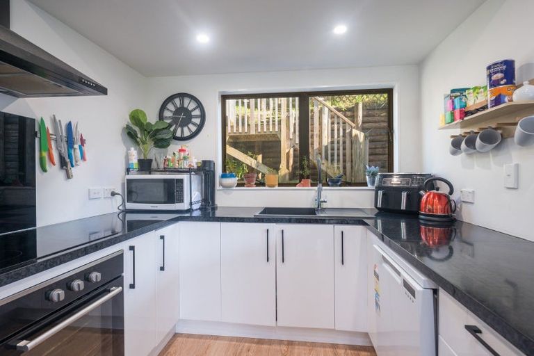 Photo of property in 90 Russell Street, Stepneyville, Nelson, 7010