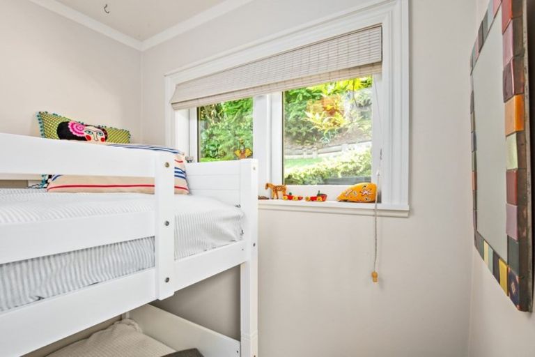 Photo of property in 1276 Sandspit Road, Sandspit, Warkworth, 0982