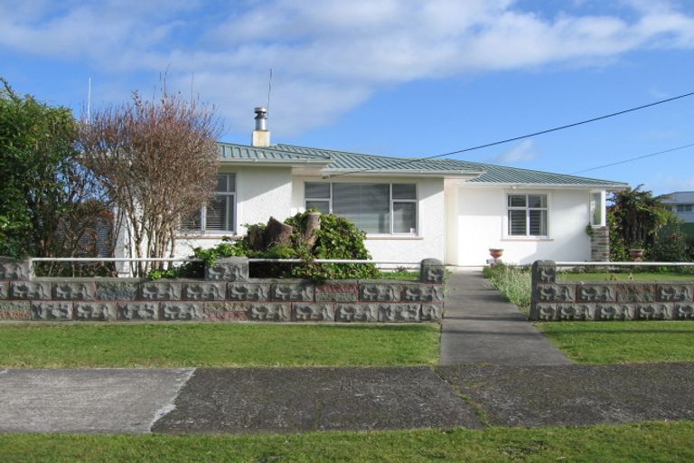 Photo of property in 12 Elizabeth Street, Feilding, 4702