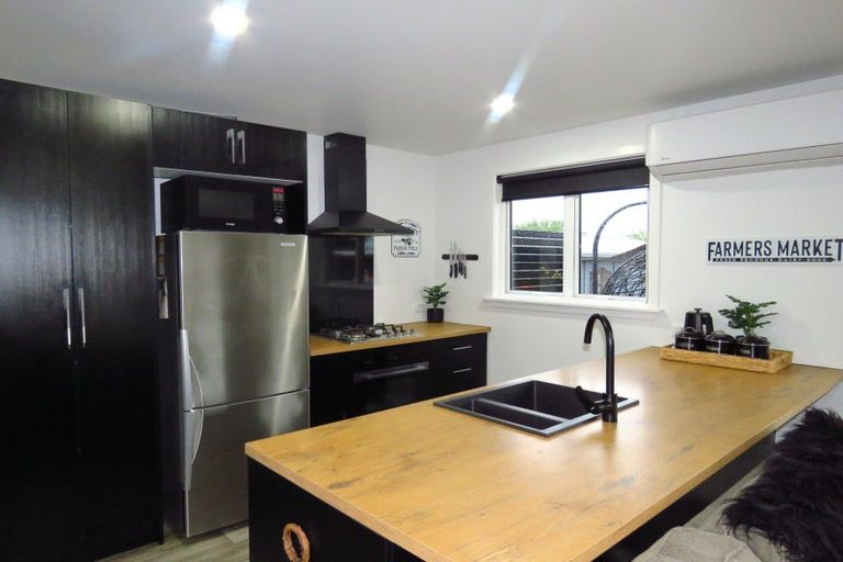 Photo of property in 8 Romilly Street, Westport, 7825