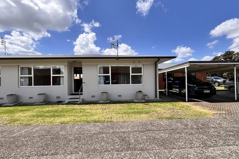 Photo of property in 4/25 West Street, Pukekohe, 2120