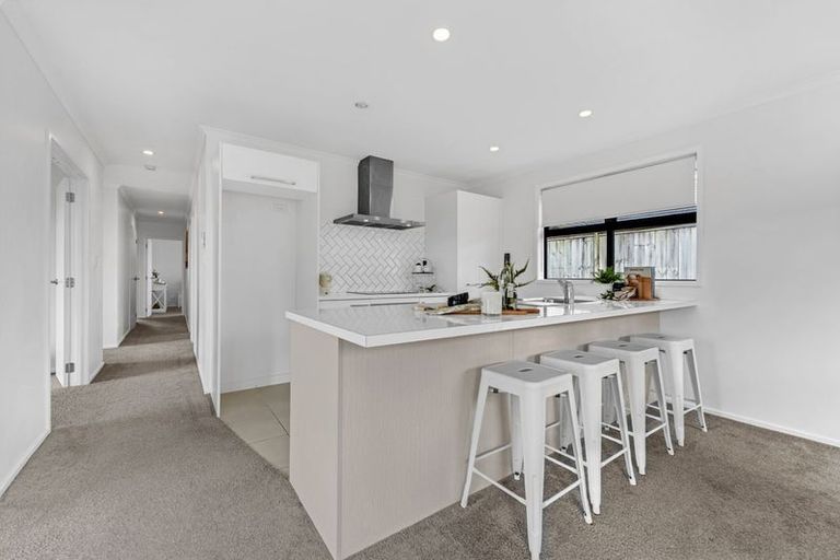 Photo of property in 24 Pyne Crescent, Pokeno, 2402