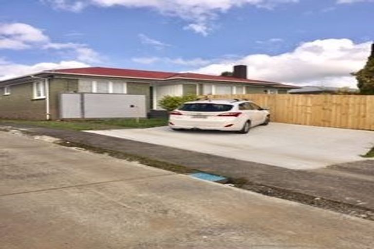 Photo of property in 51 Cargill Street, Papakura, 2110