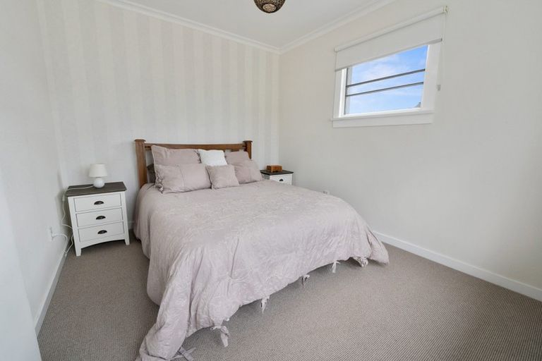 Photo of property in 69 Turner Street, Edendale, 9825