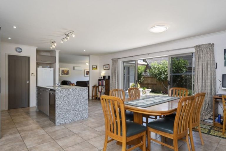 Photo of property in 9 Inverness Drive, Pyes Pa, Tauranga, 3112