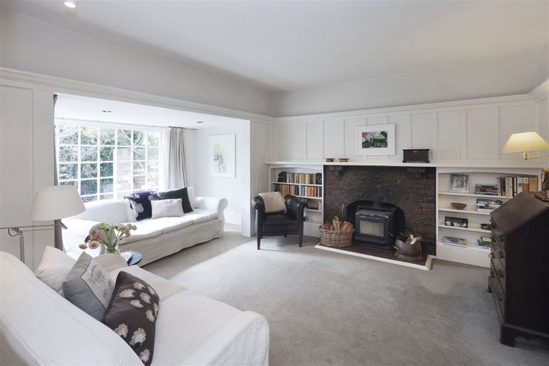 Photo of property in 8 Waiwetu Street, Fendalton, Christchurch, 8052