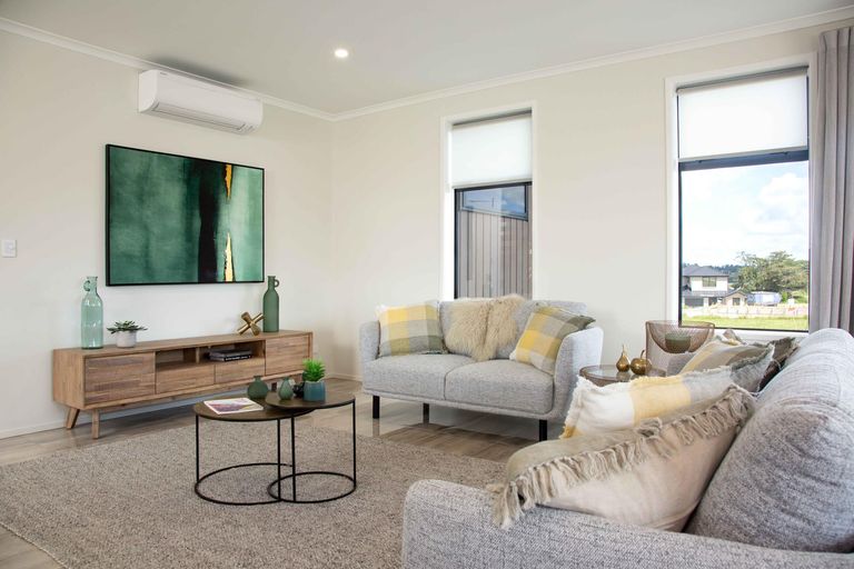 Photo of property in 230 Park Estate Road, Rosehill, Papakura, 2113