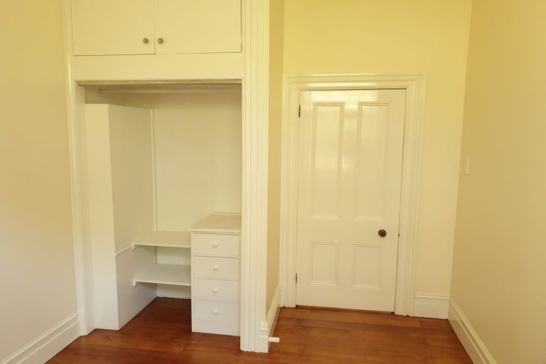 Photo of property in 78 Raroa Road, Kelburn, Wellington, 6012