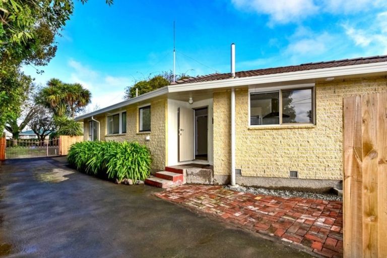 Photo of property in 528 Gloucester Street, Linwood, Christchurch, 8011