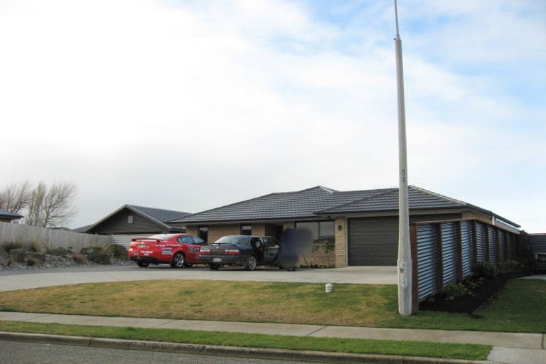 Photo of property in 24 Hoffman Court, Waikiwi, Invercargill, 9810