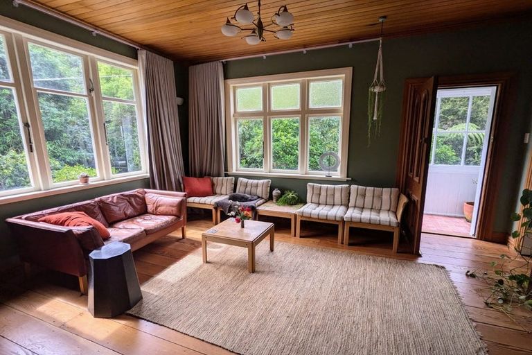 Photo of property in 19 Curtis Street, Karori, Wellington, 6012