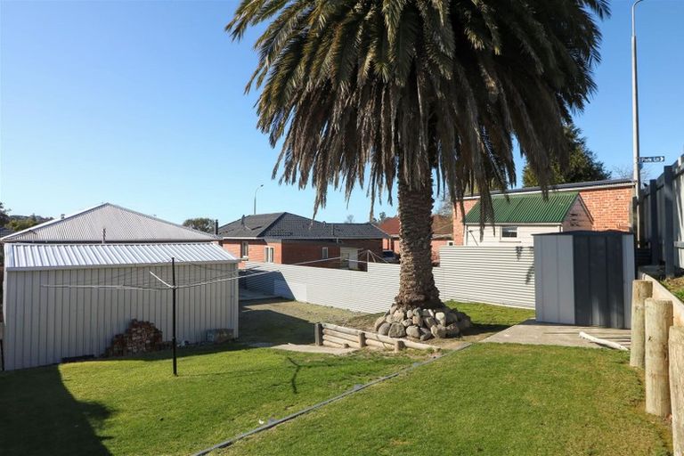 Photo of property in 120 Selwyn Street, Waimataitai, Timaru, 7910