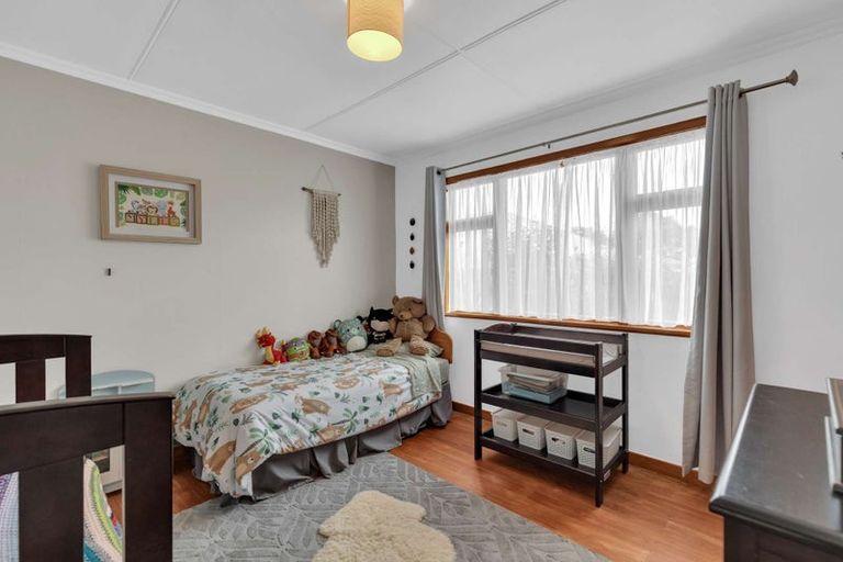 Photo of property in 4 Belvedere Crescent, Takaro, Palmerston North, 4412