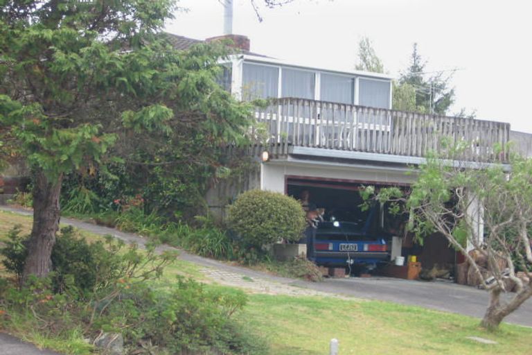 Photo of property in 47 Ramillies Place, Glenfield, Auckland, 0629