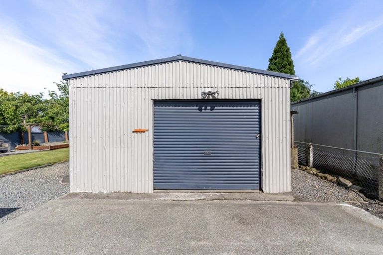 Photo of property in 32 Mackenzie Street, Winton, 9720