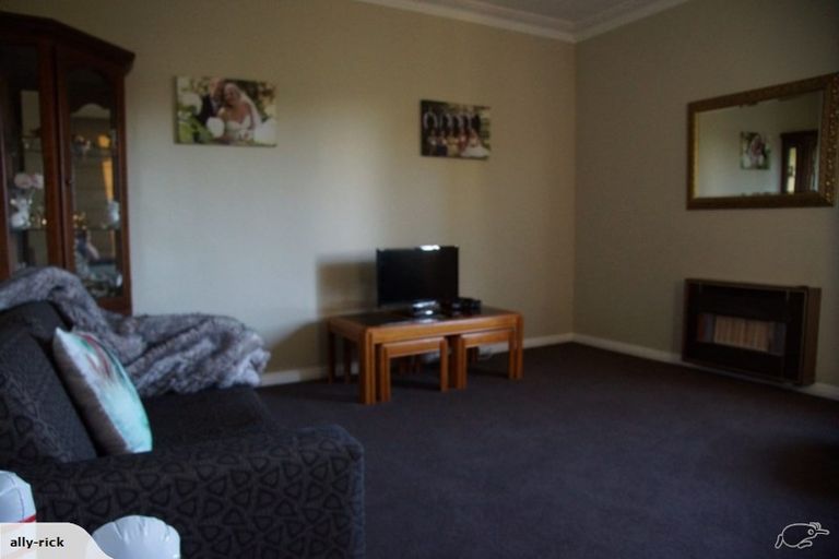 Photo of property in 49 Paynters Avenue, Strandon, New Plymouth, 4312