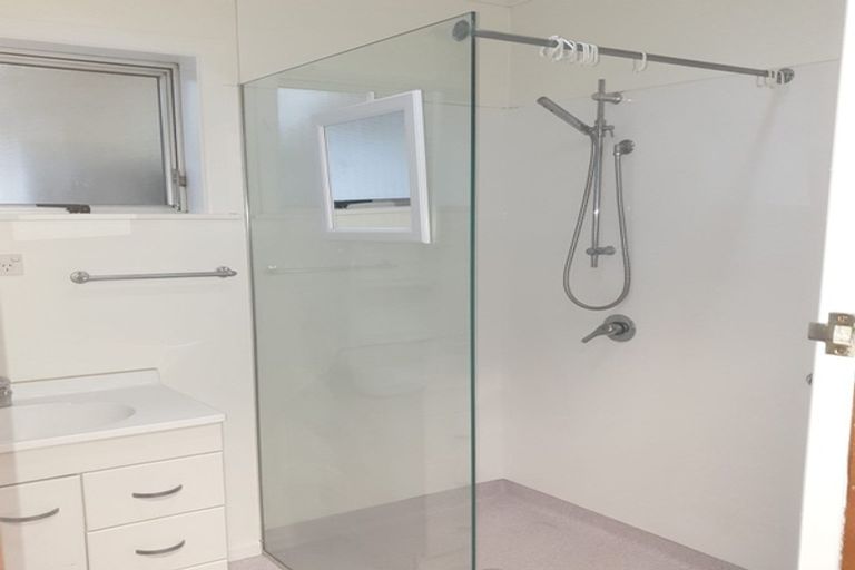 Photo of property in 28 Morrow Terrace, Pukekohe, 2120