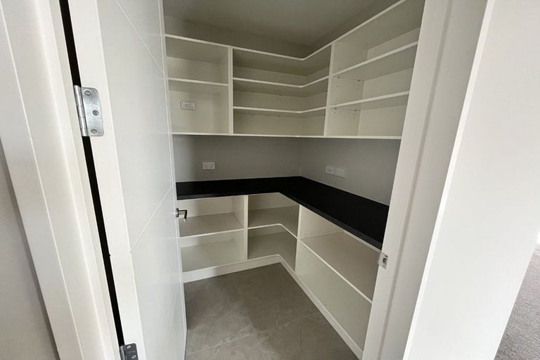 Photo of property in 23 Lovelock Avenue, Rolleston, 7615