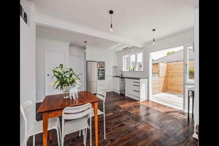 Photo of property in 15 Blair Avenue, Pukekohe, 2120