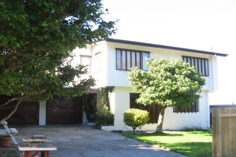 Photo of property in 10 John Sims Drive, Broadmeadows, Wellington, 6035