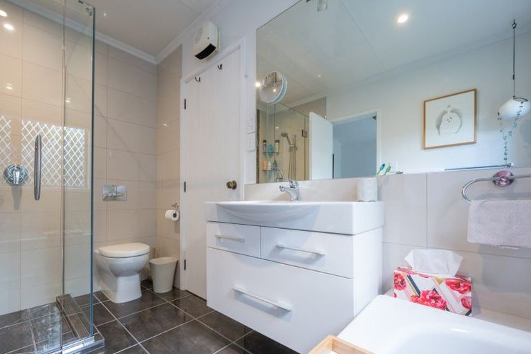 Photo of property in 16 Trewavas Street, Motueka, 7120